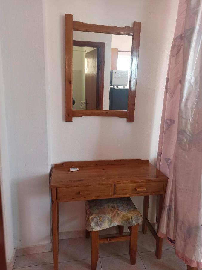 Selena Rooms Agia Galini Exteriör bild